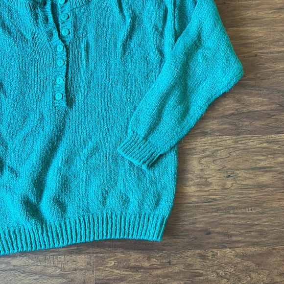 Vintage Green Sweater - Picture 4 of 6